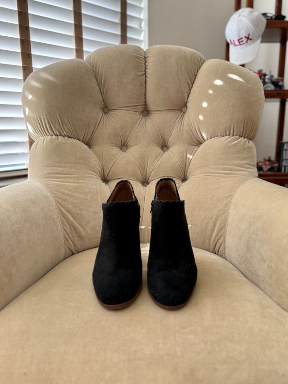 Auth JACK ROGERS Iconic Marianne Black Genuine Suede Leather Ankle Boots - Picture 2 of 6